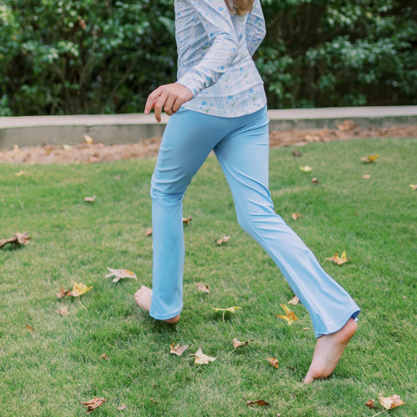 PRE-ORDER Caroline Set in Blue Trellis