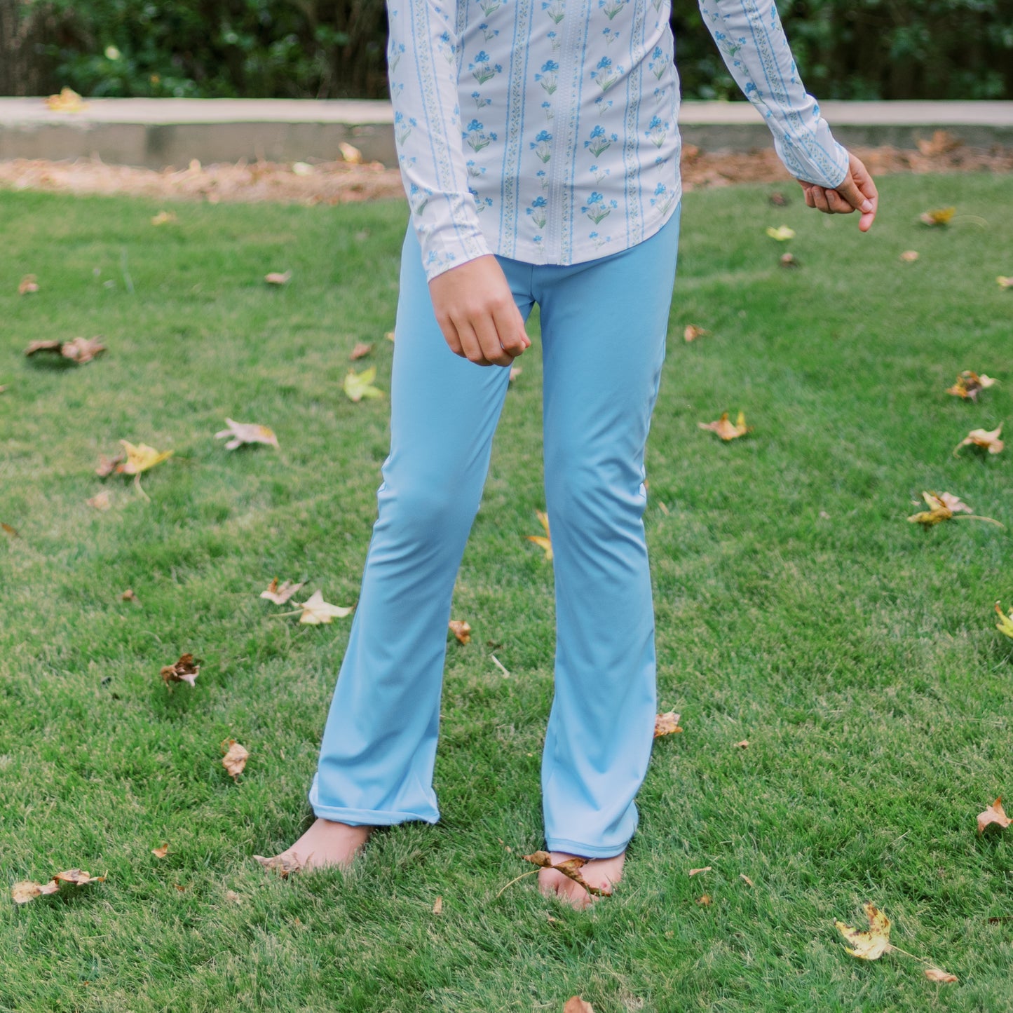 PRE-ORDER Caroline Set in Blue Trellis